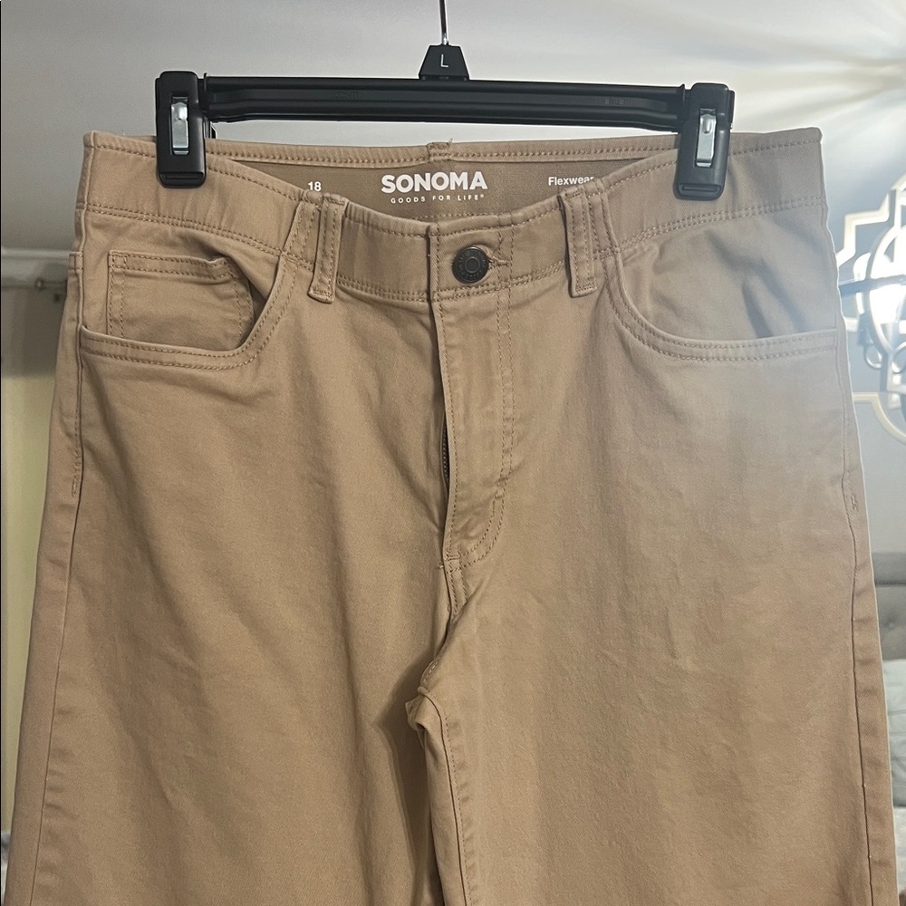 Sonoma Flexwear Tan Pants